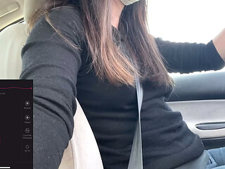 A fan control my Lush while I'_m driving. I have to stop to cum !