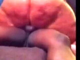 Big-Bottomed Amateur White Chick Rides BBC
