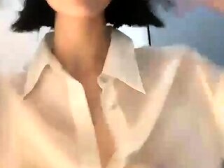 Amateur Asian teen sucks this big hard cock