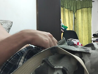 Twink masturbation