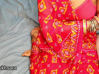 Desi Hot Aunty Sharing Her Uncontrolled Feelings to Friend hindi