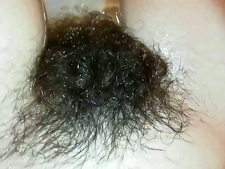 Super hairy bush fetish video hairy pussy underwater in close up