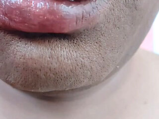 She is Surprised ! God gifted clit stimulater on his Tongue