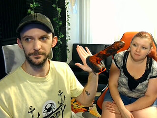 Joyprops Thrusting Fantasy Dildo Unboxing and Blowjob
