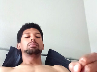 I wanted to cum so bad but I'll be patient