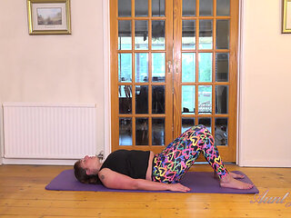 Auntjudys - Workout Time with Chubby MILF Ruby Cattrall