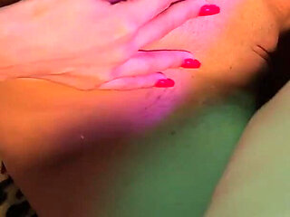 The Naughty Cousin Entered the Redhead's Room and Sucked Her Red Pussy Until She Came