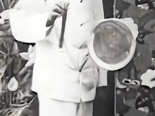 Le Mnage Moderne De Madame Butterfly (c. 1910) - Restored in 4K Rare Early Erotic Silent Film