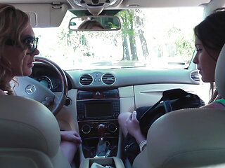 Tanya Tate and Nina James are sapphics penetrating each