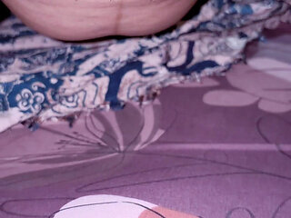 Fucking with a Neighbor Who Lives with Her Husband on Eid Al-adha