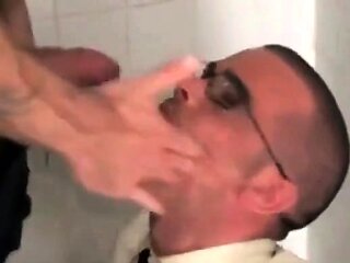 Twink Facial and Piss Shower