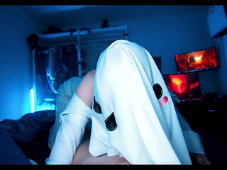 Fucked a sexy ghost in a nightmare - MollyRedWolf