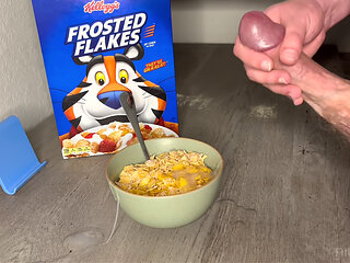 Frosted Flakes Get More Frosted With 12+ Ropes of Cum