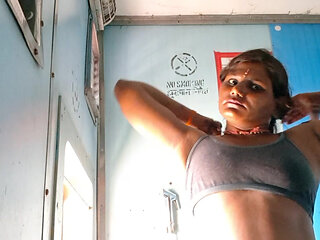 18 years Old Couple First Time Sex When They Alone at Home Hardcore & Hardfuckig Sex