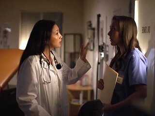 Sinn Sage talks Vicky Chase into sinful fucking