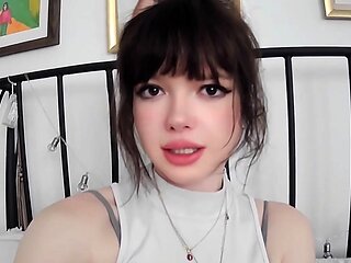 Hot amateur webcam teen masturbates for their fans