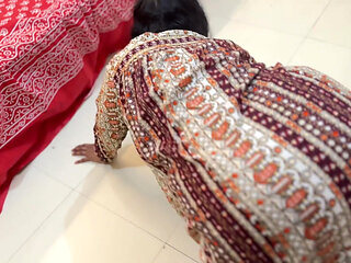 Big Ass Egyptian Hot Maid Stuck Under Bed & Naked Her Ass