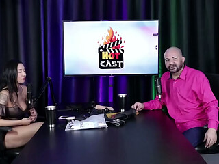 ENTREVISTA COM PAULO AVELAR (TIV MODELS) NO PORN CAST BRAZIL - PARTE 3 (WATCH ON: SHEER/RED)
