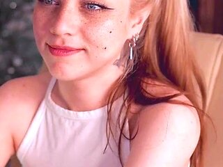 Mom amateur webcam pussy masturbate