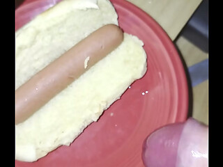 Hotdog! Get your hotdog!