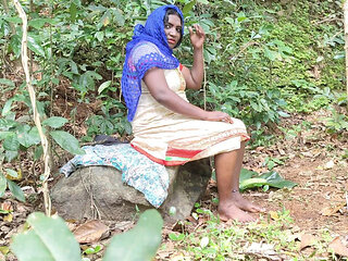 BBW Athena Outdoor Handjob: Jungle Adventure with Boyfriend Filming From Behind in 4K