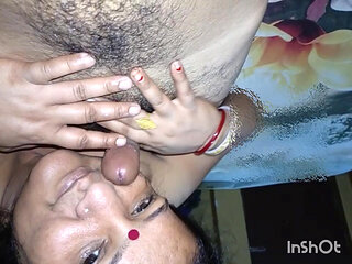 Bhabhi ko land chuswaya