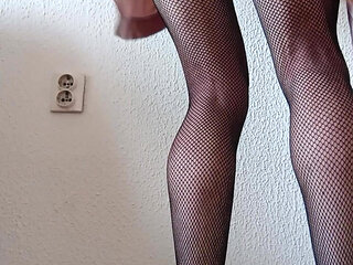 Sexy Silk Bitch