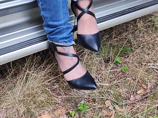 Outdoor Nylon Footjob and Heels