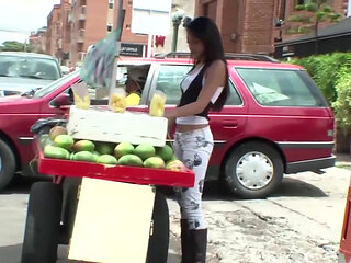 Hot slut takes the huge cock of Nacho Vidal