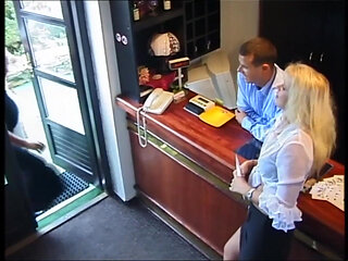 German Amateurs Addicted to Deep Throat Gags