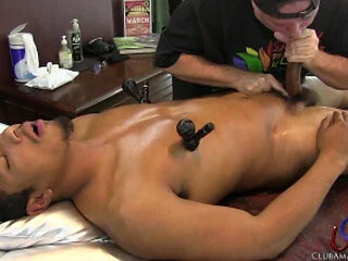 Horny Masseur Delivers a Satisfying Cock Massage to Braydyn