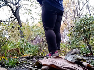 Mature Curvy MILF Pees While Squatting