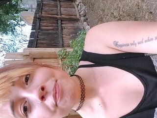 Amateur Webcam Teen Masturbates And Teases