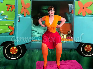 Granny Carmen'_s Velma Dinkley: Cock Sucking, 2 Position Fucking Creampied Sleuth Slut