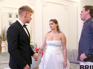 Taylee Wood In Bbw Bride Decided To Cheat On Her Fiance...