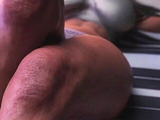 MILF Ariana - Repays Her Stepson's Yoga Lesson by Sucking His Cock and Swallowing Every Drop