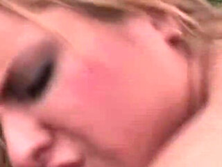 Stunning latina babe gets anally plowed outdoors