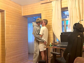No55 Part 1: A twink invited his friend to fuck while his boyfriend was relaxing
