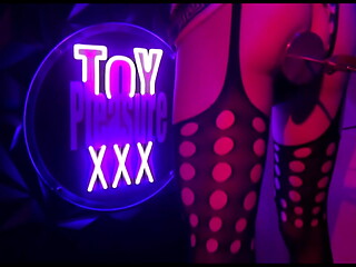 Toypleasurexxx - Sissy pink fishnet