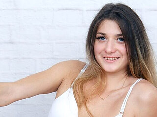 Abril Real Amateur Nude Casting Virtual Reality Backstage