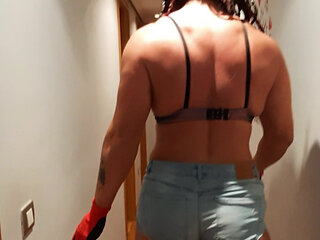 Bending Bars Makes Me Horny