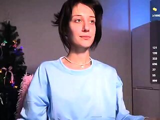 Teen goth brunette bara jerks and sucks cock