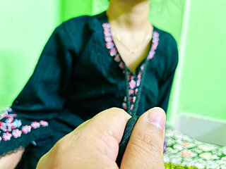 Desi Bhabhi come to my room at midnight for a batter feel