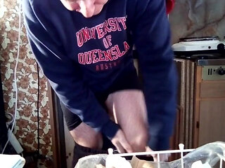 Hot peeing all into the trashcan