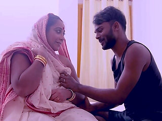 StepMom Shares Bed with Stepson and Naughty Stepson Fucked Her Harder Hindi Audio