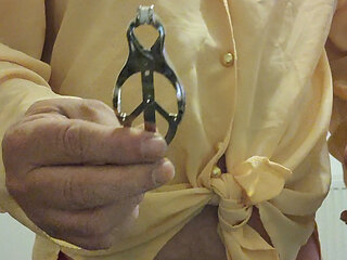 Lilian77 is having a little BDSM session