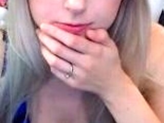 Close up MiLF getting it in the ass