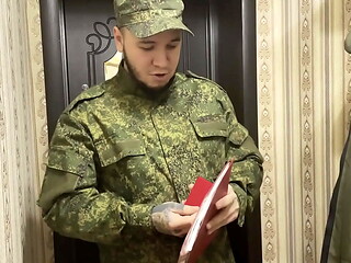 When a soldier visits an army mate'_s wife