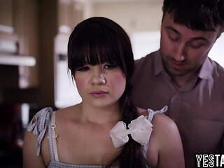 Big ass chubby teen seduces and fucks stepmoms sleazy big dick BF