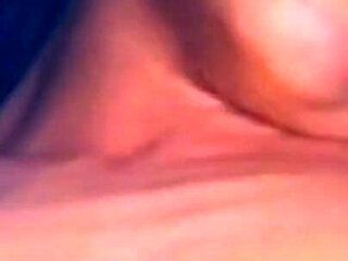 Mature Lesbians Stuff Dripping Pussies with Veggies